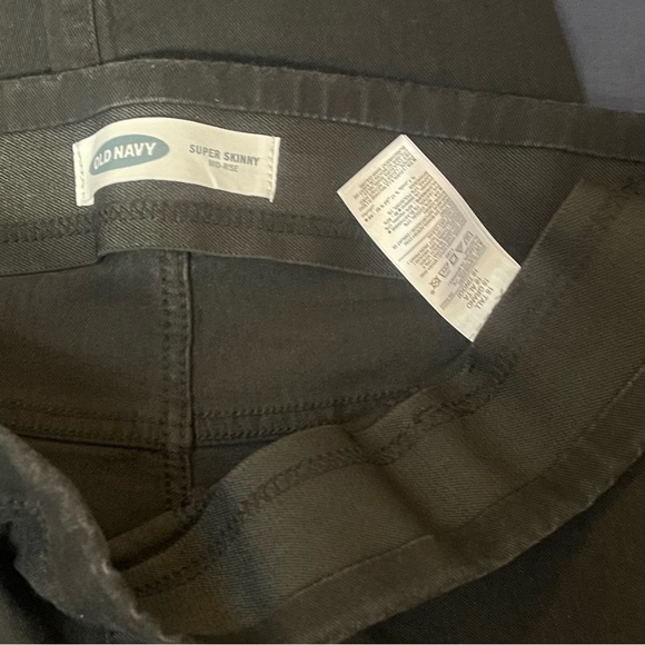 Old Navy Rockstar Pull On Jeggings Size 18 Tall - Picture 2 of 5